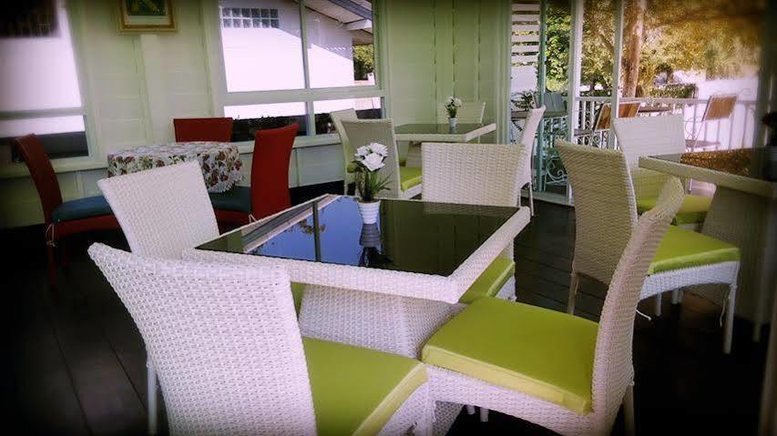 The Target Residence Чианг Рай Екстериор снимка